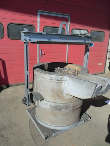 Pouring ladle ACETARC, with transport foot, ± 1600 kg